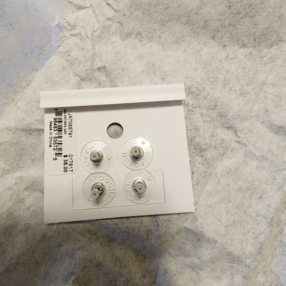 New fossil earrings - Picture 2 of 2